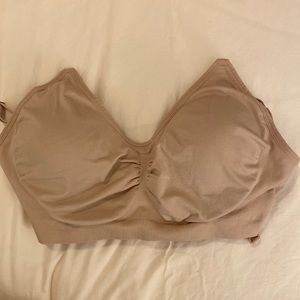 Motherhood Maternity pumping bra - XL (never worn)